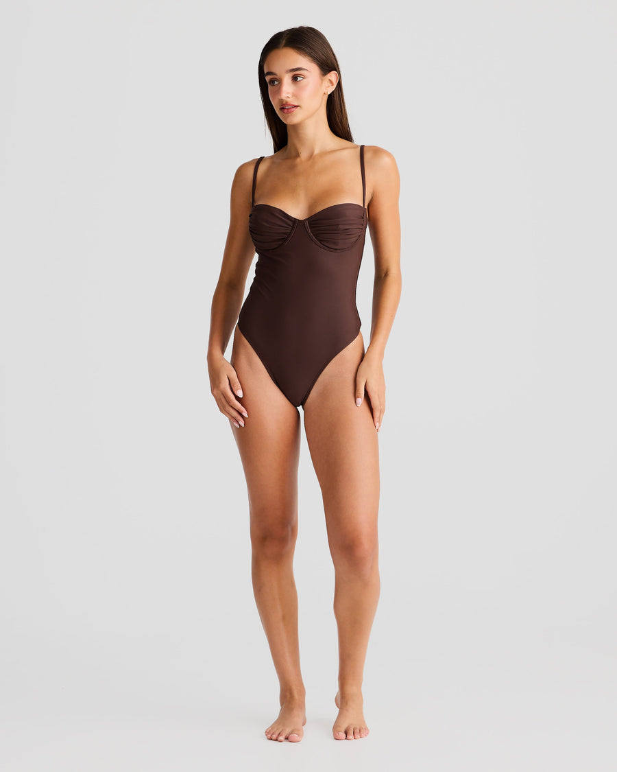 Chocolat Paros One Piece 