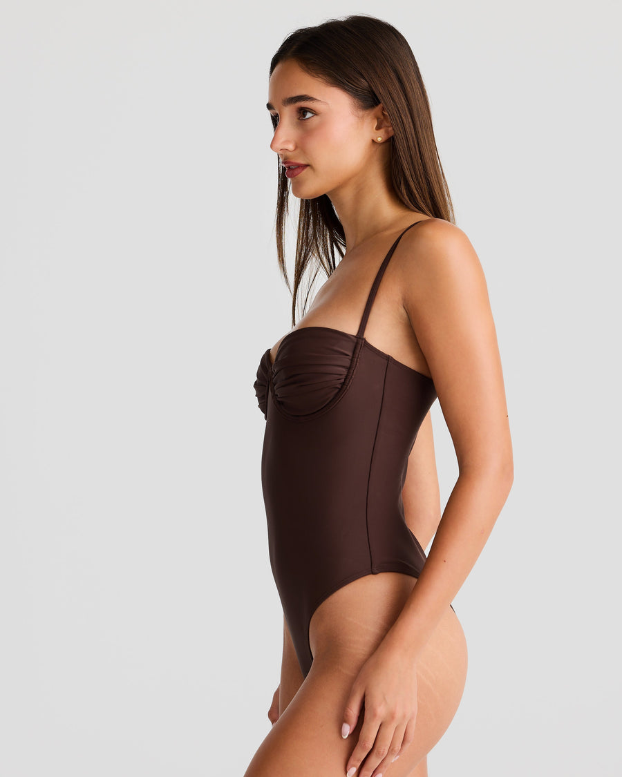 Chocolat Paros One Piece 